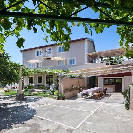 Apartments Al Parma Budva Exteriör bild